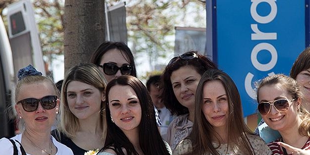 1 milyon Ukraynalı Türkiye'ye geldi