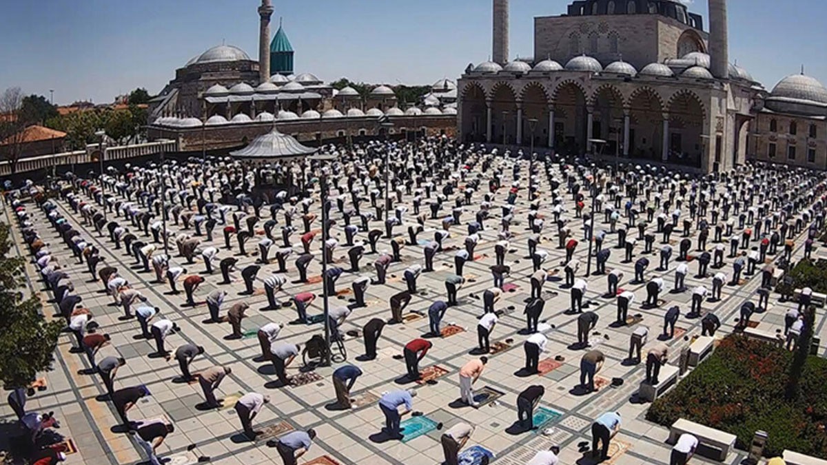 1 Ocak'ta cuma namazı kılınacak mı? Cuma namazı yasak mı ...