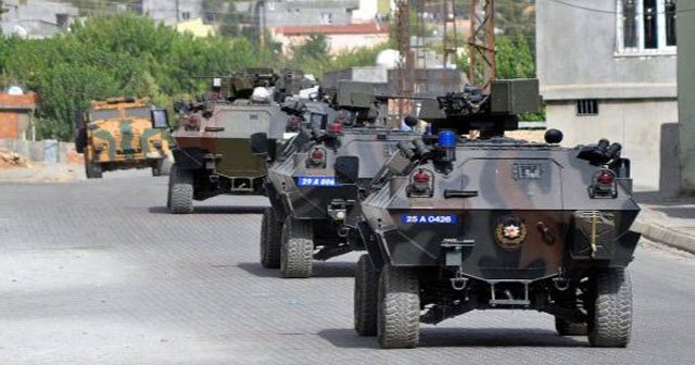 1 Polis şehit oldu, sokağa çıkma yasağı konuldu