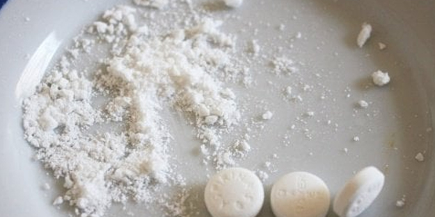 1 Saat içinde mükemmel saçlara sahip olacağınız o sır! 3 gün 3 gece sürün...Kozmetik sektörü peşinde!