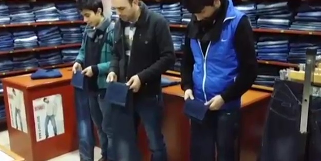 1 saniyede kot pantolon nasıl katlanır? İşte cevabı /VİDEO