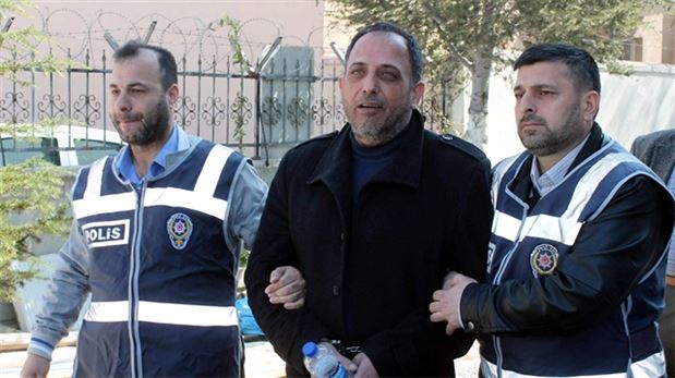 1 yıldır aranan kişi, taziyeye gelince yakalandı