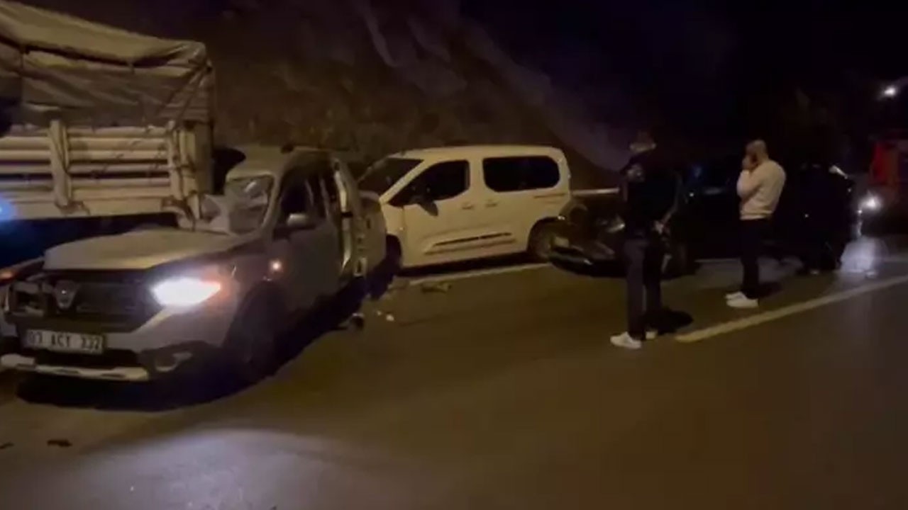 10 araç birbirine girdi! Çok sayıda yaralı var