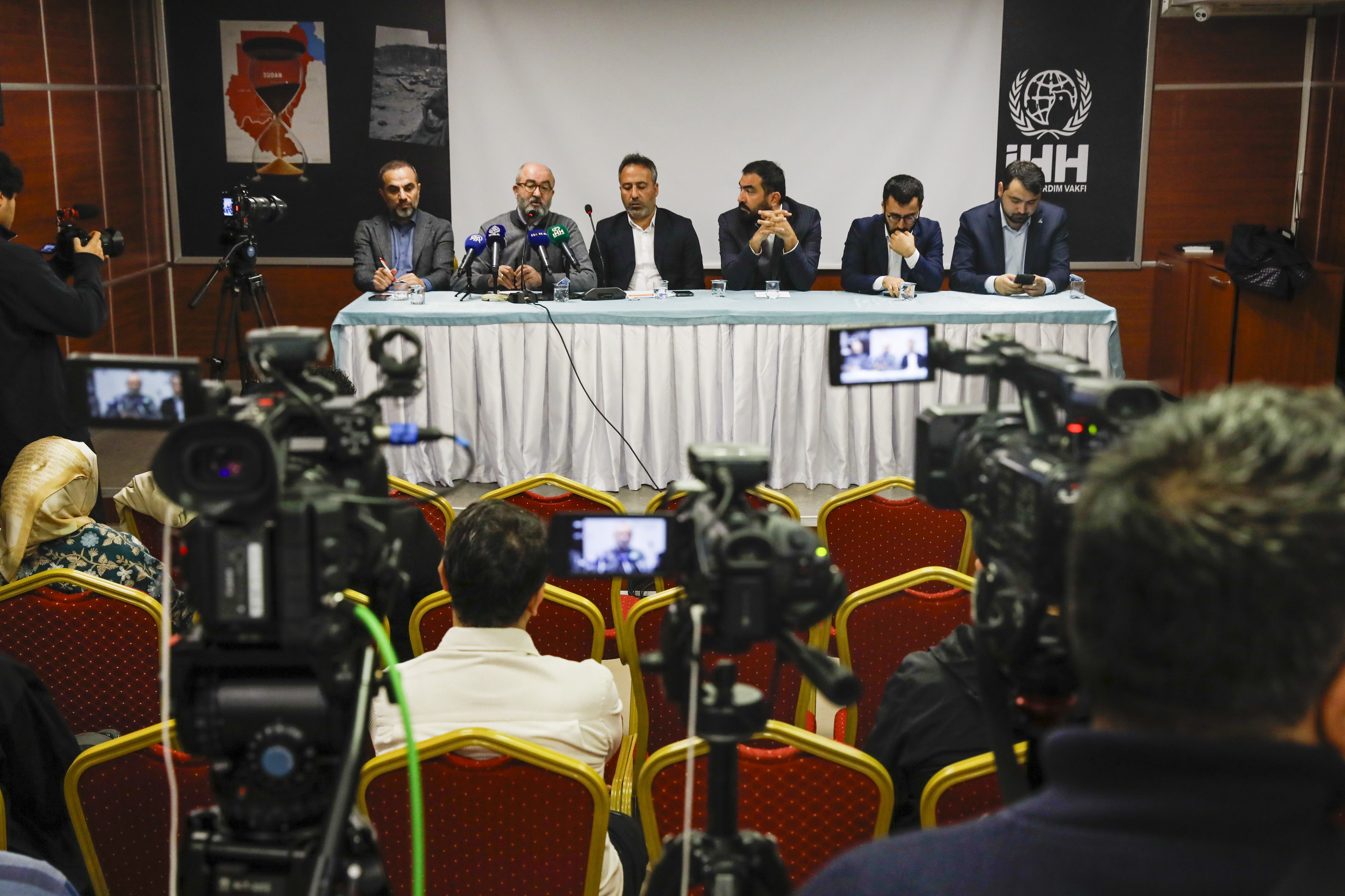 10 Aralık İnsan Hakları Günü'nde STK'lardan ortak basın açıklaması