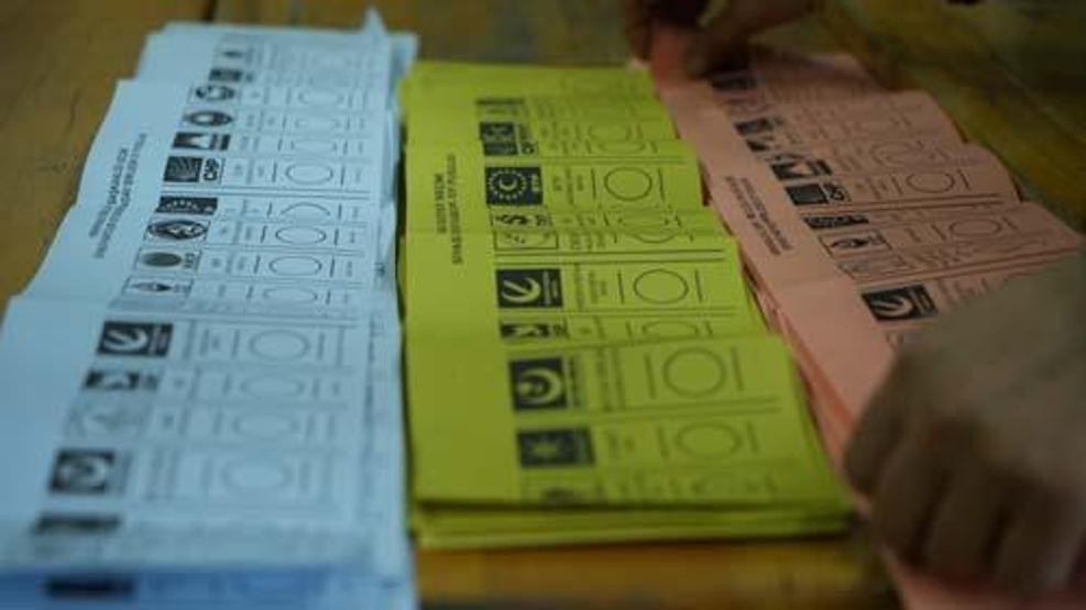 10 ayda 10 puan düştü! Son 20 yılın en düşük katılımlı seçimi