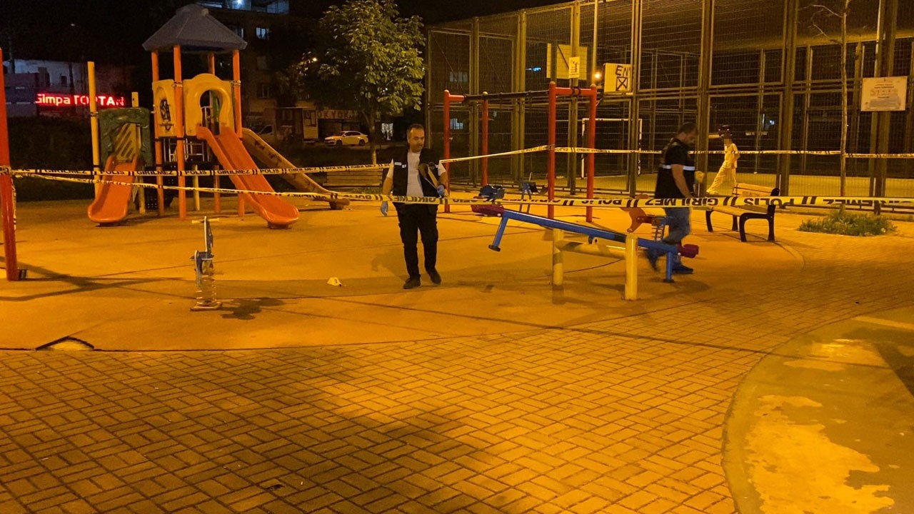 10 kişi yaralandı! Çocuk parkında pompalı tüfekli dehşet