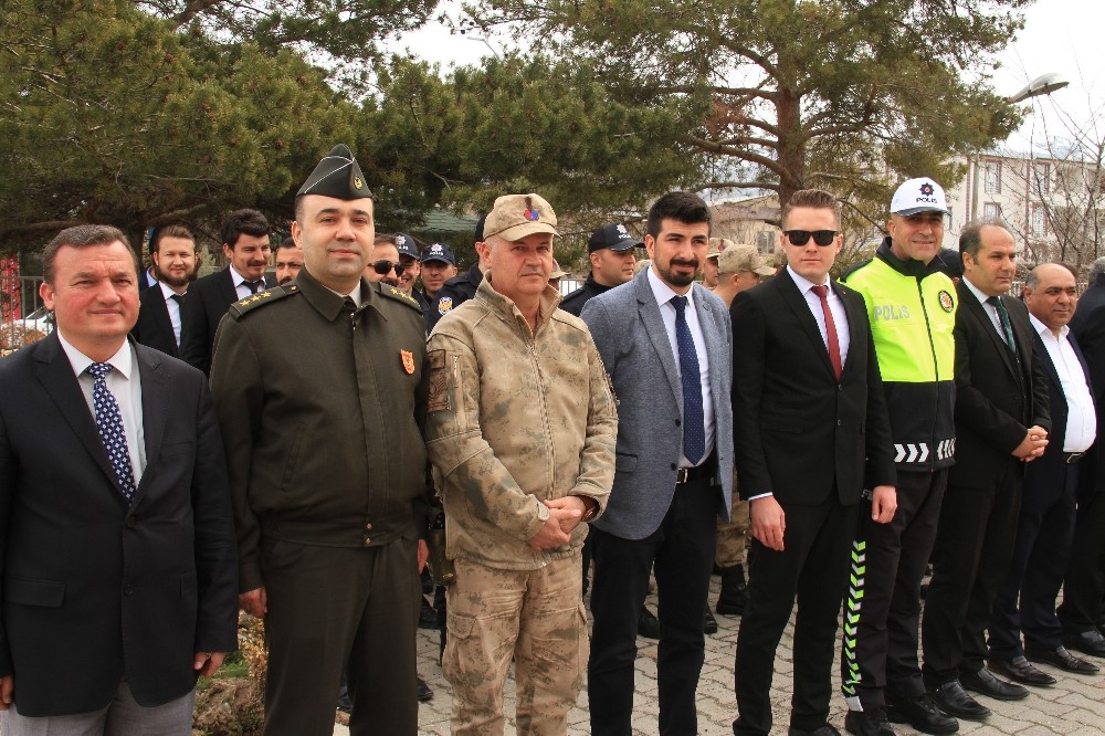 10 Nisan Polis Haftas Yeni Akit