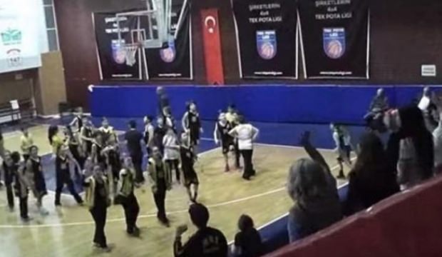 Ankara’da 10 yaşındaki çocukları yuhaladılar