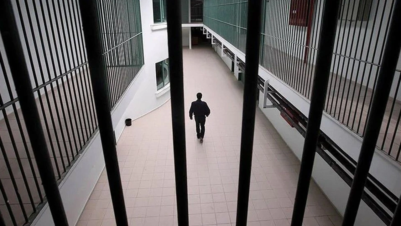 100 bin mahkuma af geliyor!