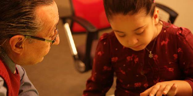 100 çocuktan 7’sinde gecikmiş dil ve konuşma sorunu bulunuyor