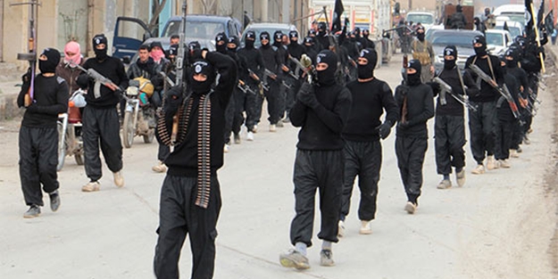 100 IŞİD militanı teslim oldu