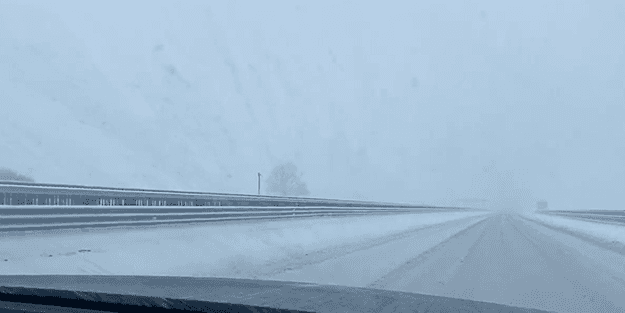 100 km hızla giderken 'Yol kapalı' dedi! İP'li isim alay konusu oldu