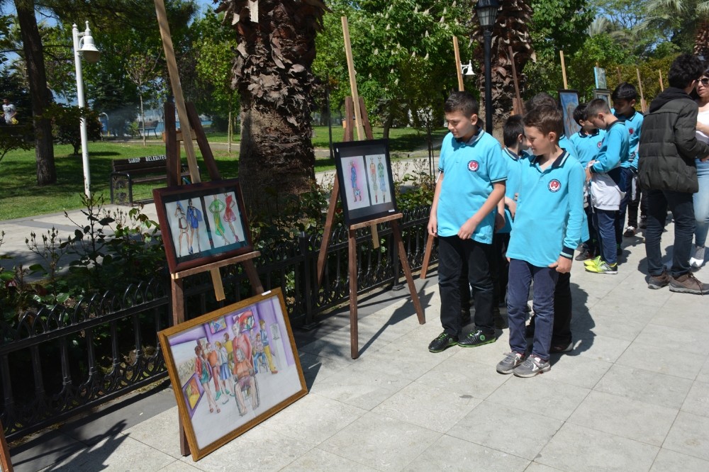 100. Yıl temalı sergi 