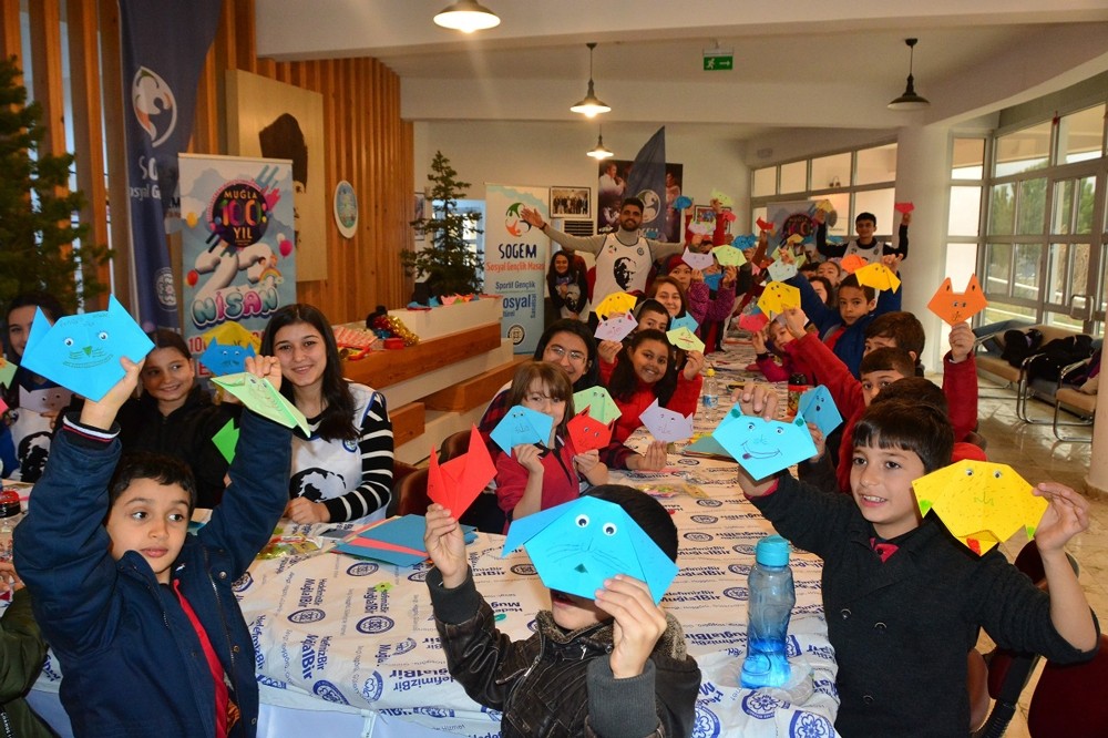 100. yılda çocuklar SOGEM’le düşlerini katladı 