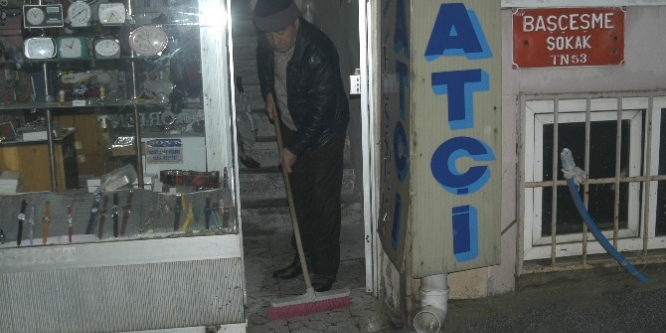 Tekirdağ’ının Malkara ilçesinde iş yerini su bastı