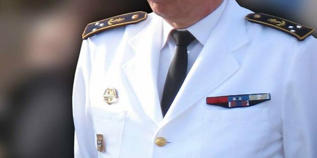 104 emekli amiral kimdir?