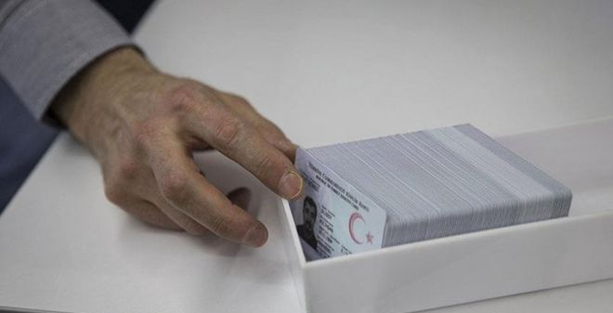 105 bin kişi ismini değiştirdi! Satılmış, Donsuz, Aptal...