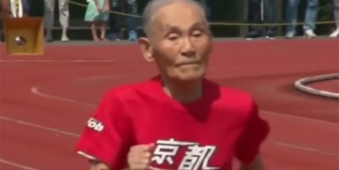 100 metre rekorunun yeni sahibi!