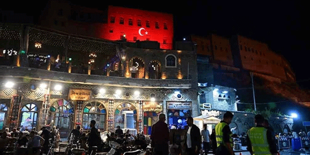 106 yıl sonra bir ilk! Erbil Kalesi'nde Türk bayrağı