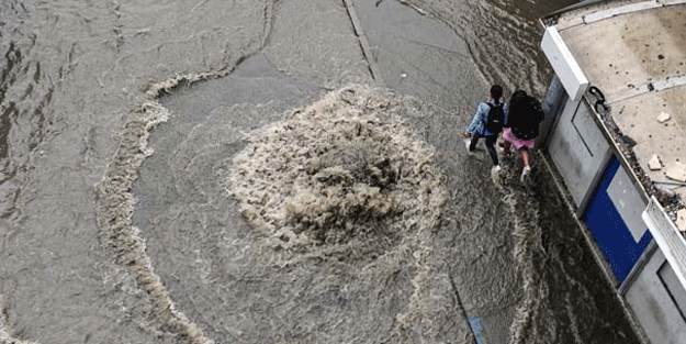 106 yılda 3. Kez oldu… İşte afetin nedeni! ‘Süper hücre’