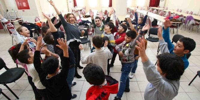 Bayraklı’da sömestr kurslarına büyük ilgi