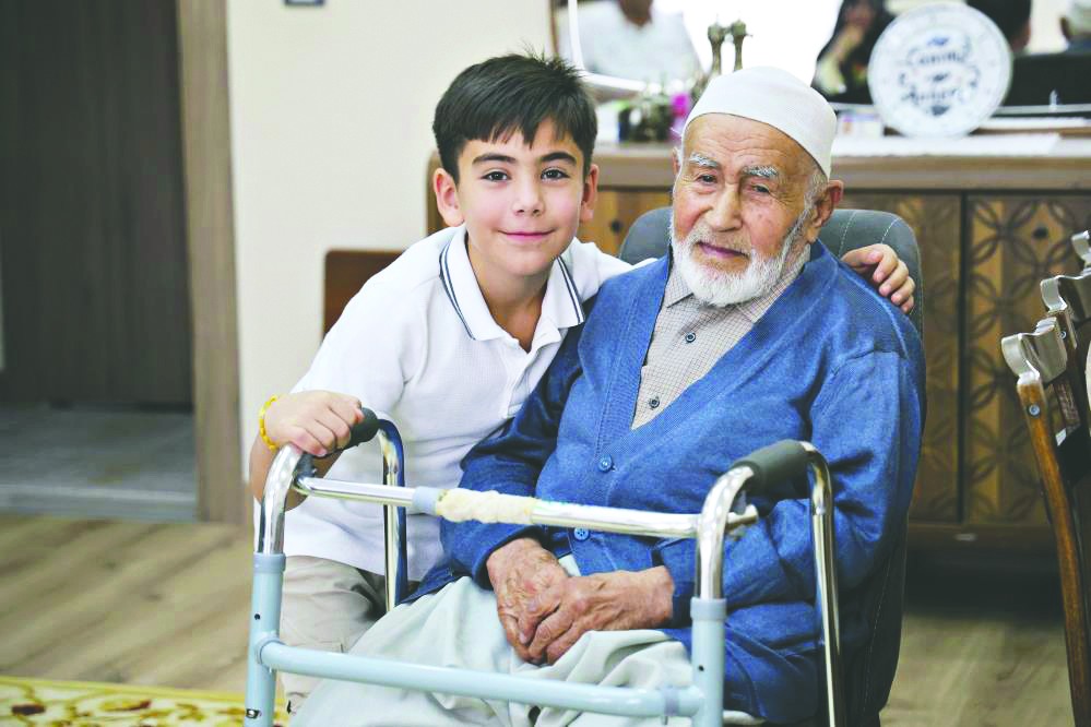 108’lik çınar “Türkçe ezan” zulmünü anlattı