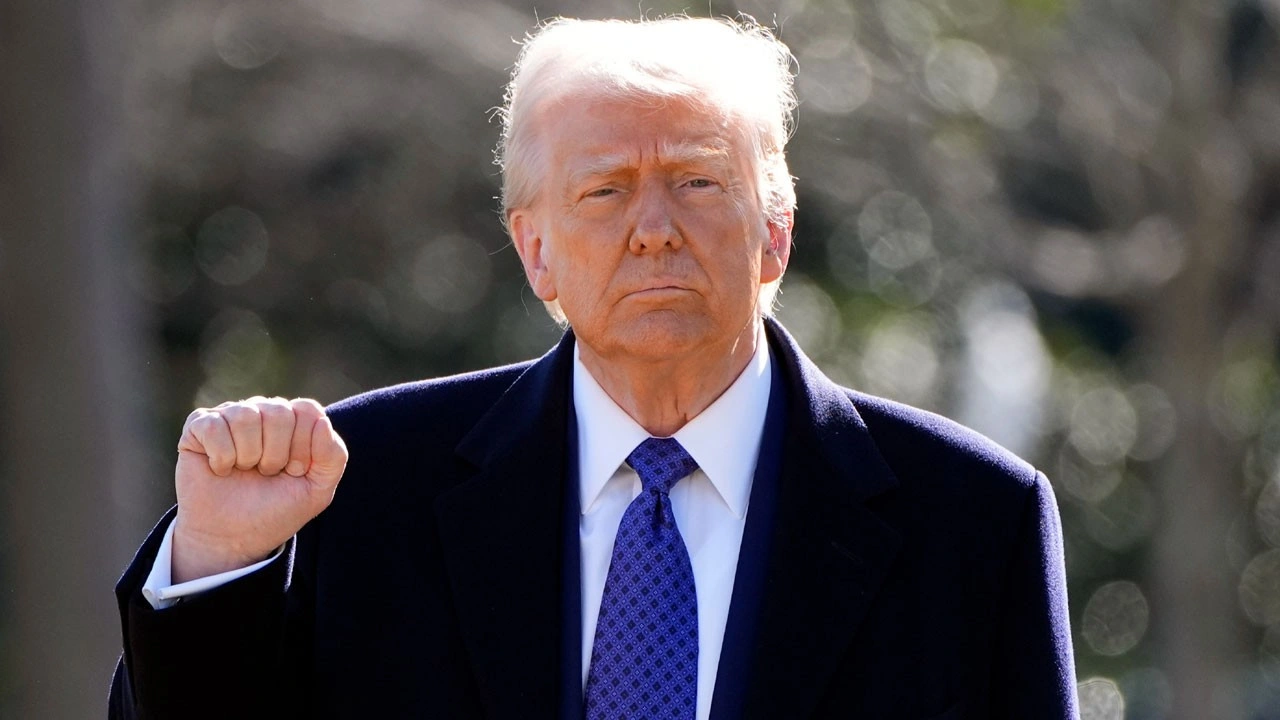 11 ay sonra kullandı! Trump, TikTok kullanıcılarını da borçlu çıkarttı