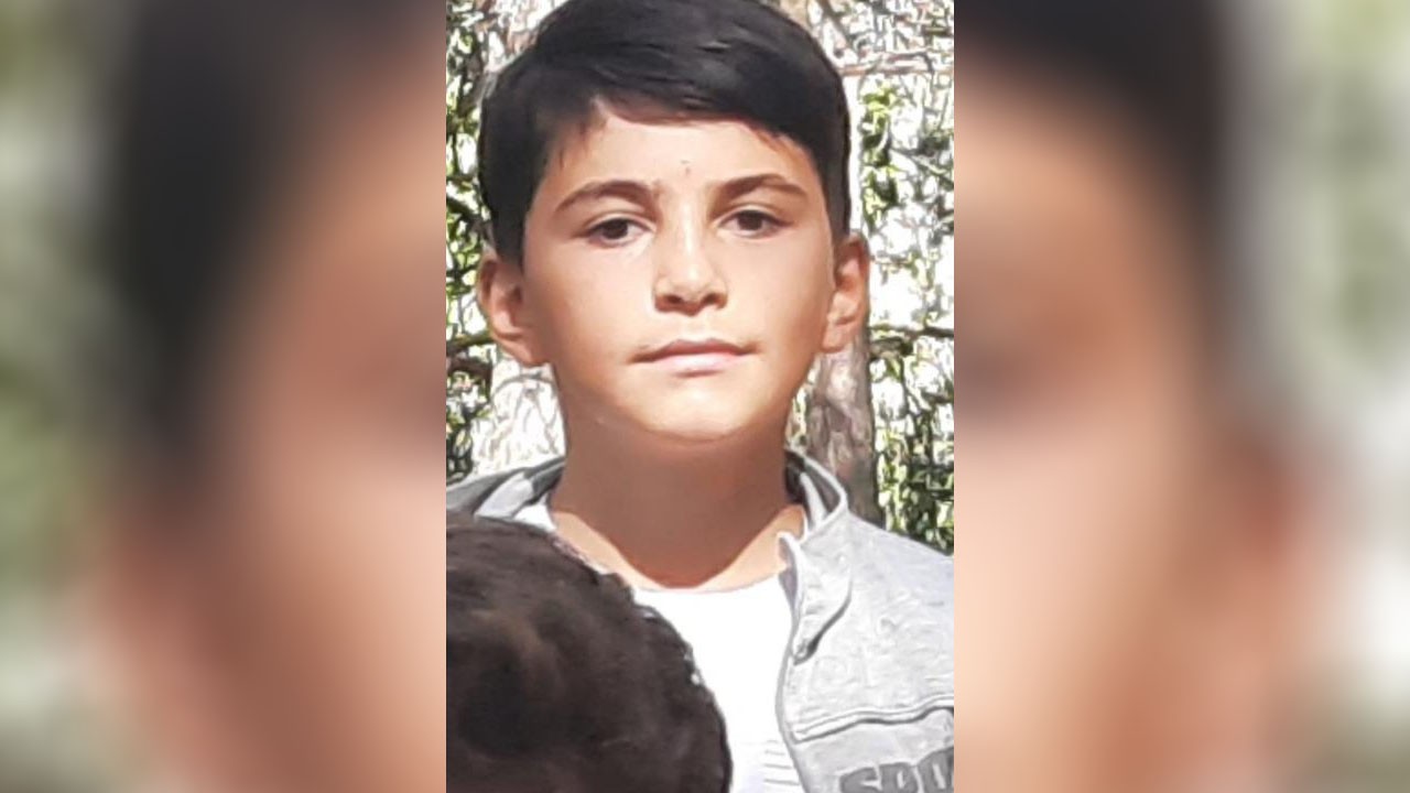 11 yaşındaki çocuk, ailesine öyle bir acı yaşattı ki… Çok korkunç! Annesinden istedi, alamayınca babasının kulübesine gidip…