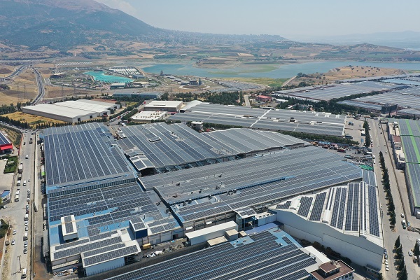 110 ülkeye gönderiyor! Bu fabrika enerjisini güneşten alıyor