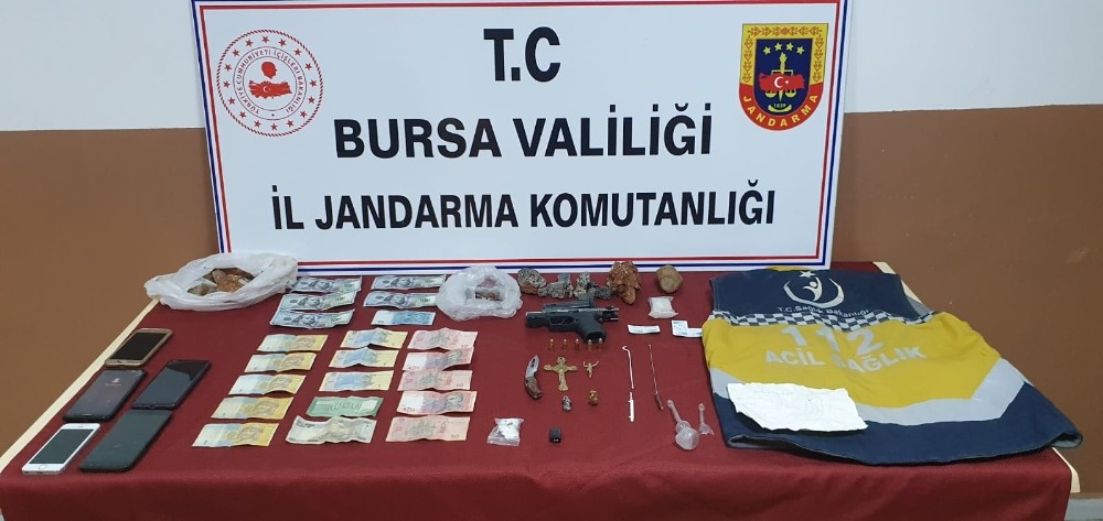 112 Acil servis yelekli tarihi eser kaçakçısı korona virüslü çıktı 