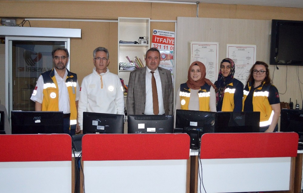 112 Ambulansları 7/24 hizmet etmek için hazır 