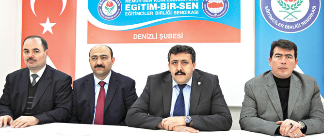 ‘PAÜ’de örtü zulmü sürüyor’