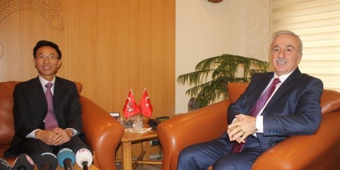 Çin Ankara Büyükelçisi'nden Vali Kamçı’ya ziyaret
