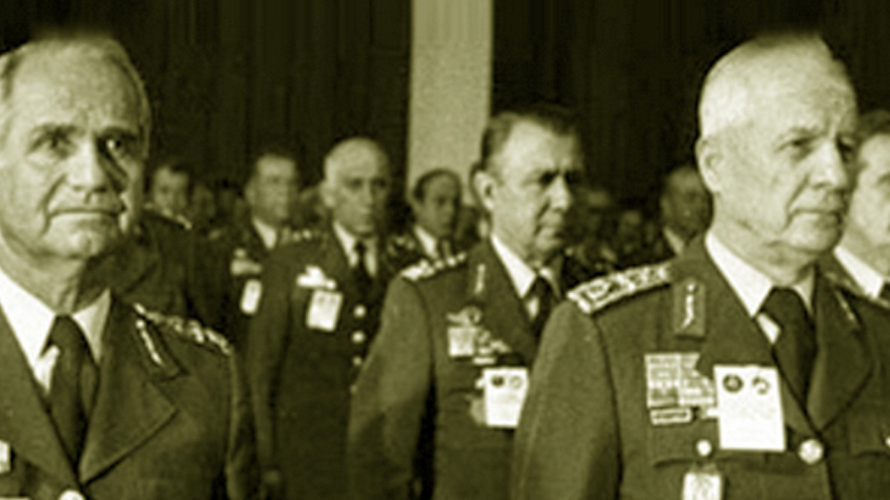 12 Eylül Atatürkçü müydü? Kanlı darbenin yıldönümü: Güler misiniz, ağlar mısınız...