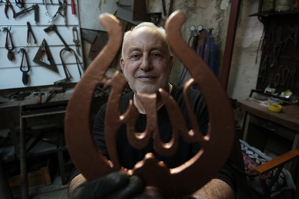 120 yıllık aile mesleğini devam ettiriyor! Bu işi yapan sadece 4 usta kaldı