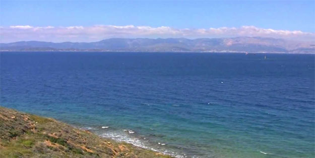 1200 Türk Yunan adasında mahsur kaldı