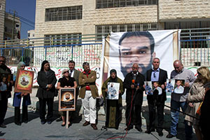 Siyonist güçler, Kudüs’te geçen ay 151 Filistinli’yi gözaltına aldı...