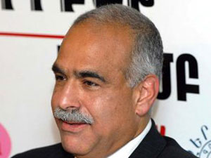 Hovhannisyan, Anayasa Mahkemesi’ne gidiyor