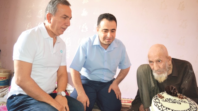 126 yaşında ilk kez doğum günü kutladı