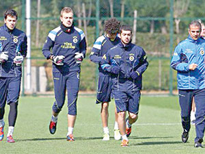 Fenerbahçe’de gözler Viktoria Plazen maçına çevrildi