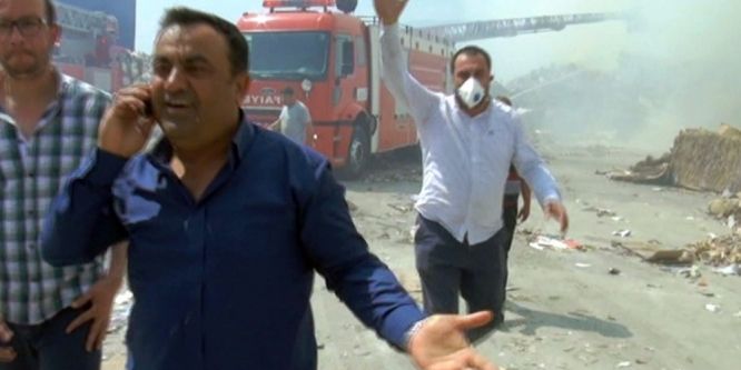 Yangını bıraktılar gazetecilere saldırdılar