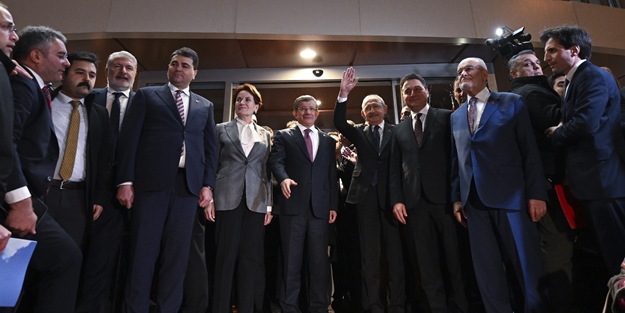 13 dakikalık sır görüşme: Meral Akşener tıpış tıpış geri dönmek zorunda kaldı