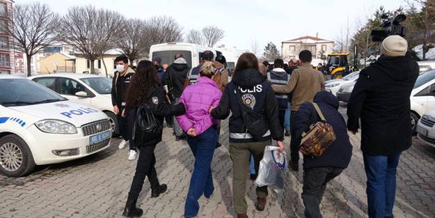 13 ilde eş zamanlı dev 'Silgeç' operasyonu: 61 gözaltı