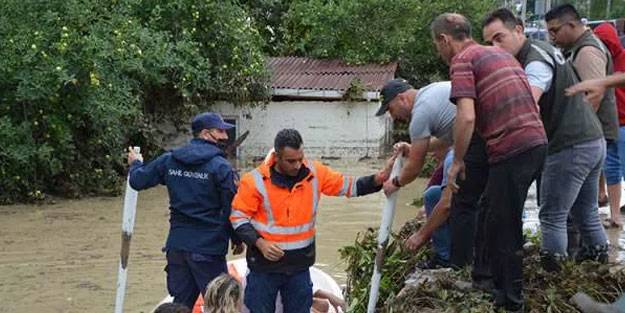13 yaşındaki kız çocuğu selde kayboldu