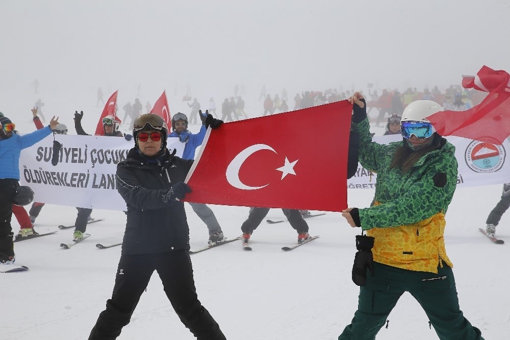 130 kayakçı şehitler için tek ses tek yürek oldu 