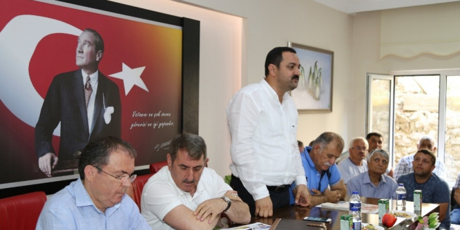 AK Parti’de ilçe temayül yoklamaları başladı