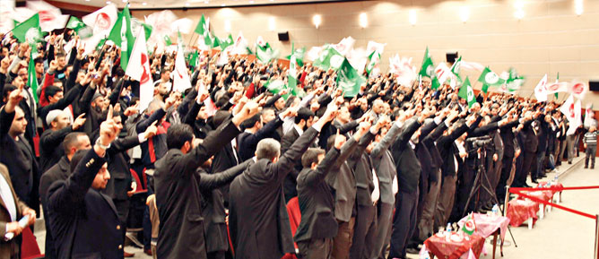 Tevhid’den uzaklaşan istikametten sapar