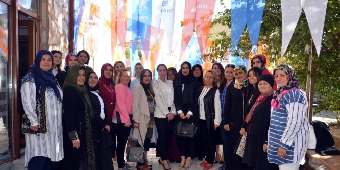 AK Parti Günyüzü İlçe Kadın Kolları 5. Olağan Kongresi yapıldı