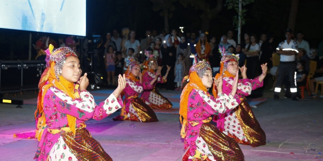 Oyuncakistan Parkı binlerce kişiyi ağırladı