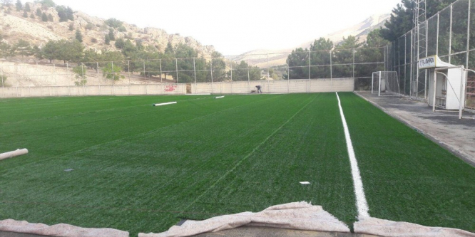 Evkur Yeni Malatyaspor altyapısının antrenman sahası yenilendi